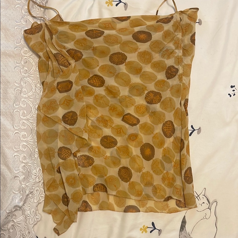 Chiffon Sleeveless Top with Leaf Pattern